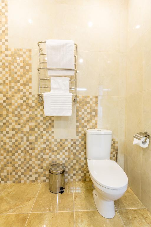 Hotel Premier كامينسك الغرفة الصورة