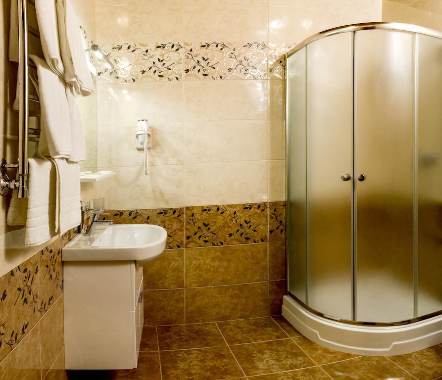 Hotel Premier كامينسك الغرفة الصورة